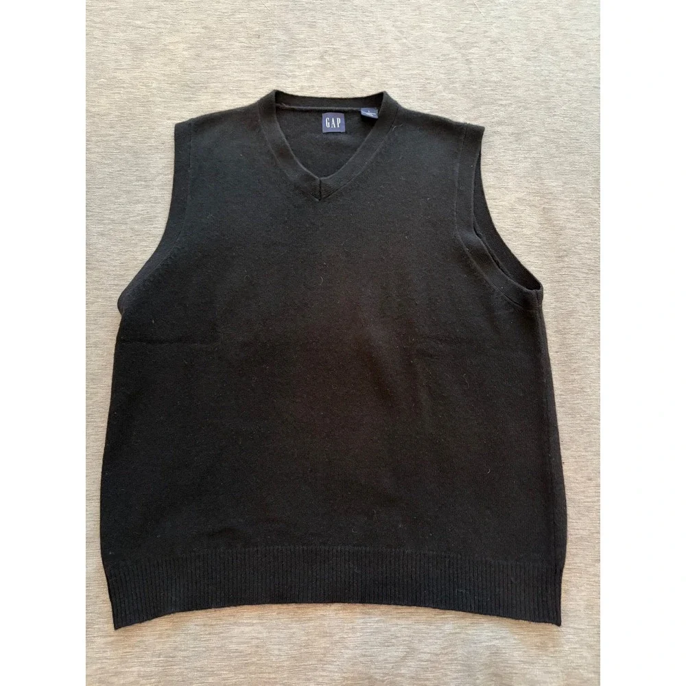 GAP Mens 100% Lambswool Sweater Vest Black
